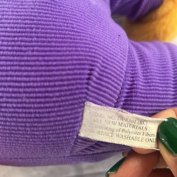 90’s Vintage Winnie the Pooh talking bear stuff animal giggles nose 14” - Picture 5 of 7